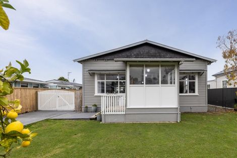 Photo of property in 79 Nelson Crescent, Napier South, Napier, 4110