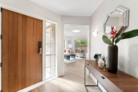 Photo of property in 26 Vintage Drive, Henderson, Auckland, 0612