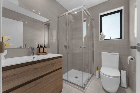 Photo of property in 2 Tidal View Road, Karaka, Papakura, 2113