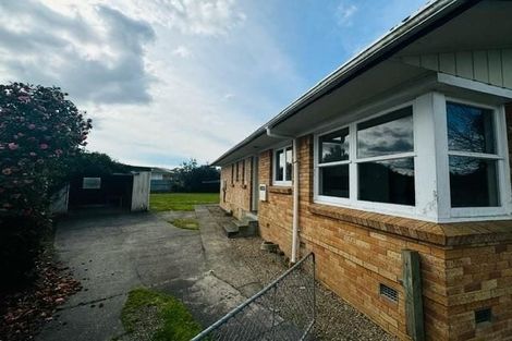 Photo of property in 54 Collins Road, Melville, Hamilton, 3206