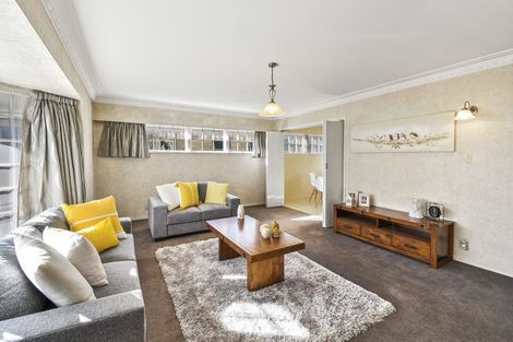 Photo of property in 22 Sunnypark Avenue, Rosehill, Papakura, 2113