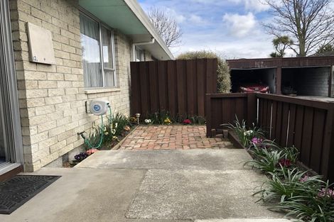 Photo of property in 3/19 Whitmore Street, Edgeware, Christchurch, 8013