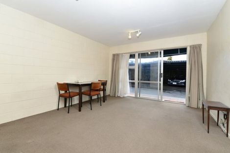 Photo of property in 2/25a Abbotsford Street, Whitiora, Hamilton, 3200