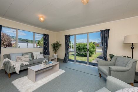 Photo of property in 17 Manawa Avenue, Raumati Beach, Paraparaumu, 5032