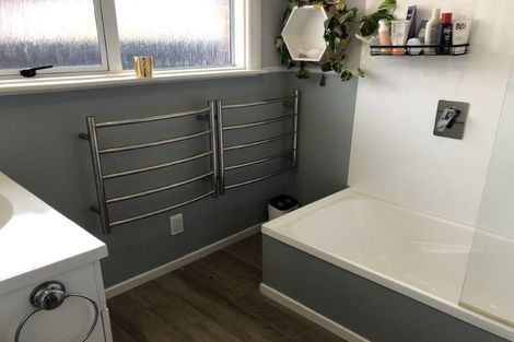 Photo of property in 13 Kiwi Street, Heretaunga, Upper Hutt, 5018