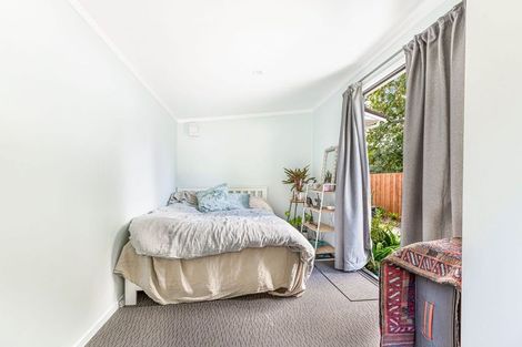 Photo of property in 2/9 Riverlea Road, Whenuapai, Auckland, 0618