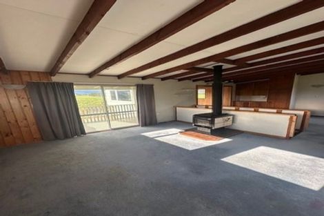Photo of property in 16 Robert Mckeen Street, Otaki Beach, Otaki, 5512