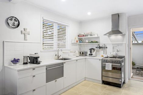 Photo of property in 13 Helena Street, Massey, Auckland, 0614