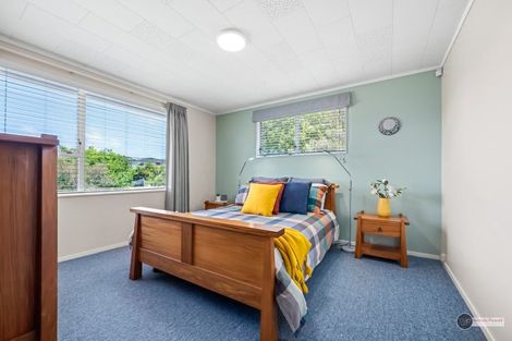 Photo of property in 74 Tirohanga Road, Tirohanga, Lower Hutt, 5010