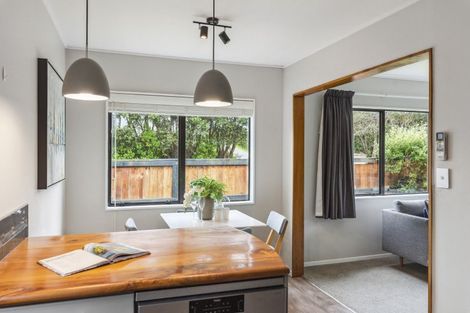 Photo of property in 6 Jane Street, Waikanae Beach, Waikanae, 5036