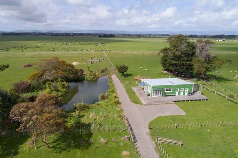 Photo of property in 98 Taonui Road, Aorangi, Feilding, 4775