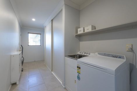 Photo of property in 9a Harrod Place, Rangiora, 7400