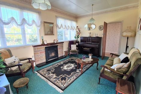 Photo of property in 163 Tasman Street, Opunake, 4616