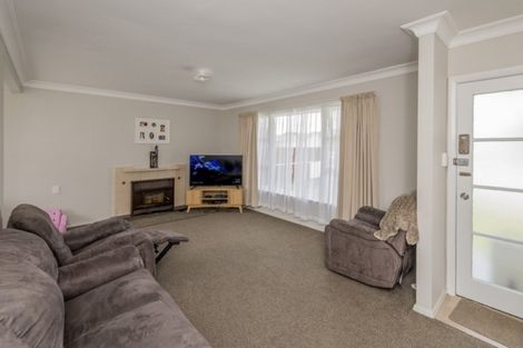 Photo of property in 9 Ferguson Street, Levin, 5510