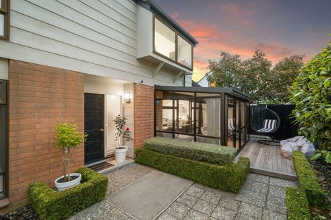 Photo of property in 3 Chatswood Place, Bishopdale, Christchurch, 8051