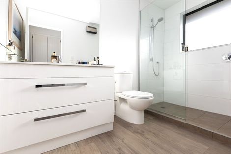 Photo of property in 1/31a Lansbury Avenue, Strowan, Christchurch, 8052