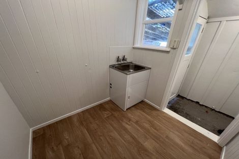 Photo of property in 39 Upham Terrace, Roslyn, Palmerston North, 4414