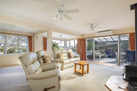 Photo of property in 550 Kaipara Flats Road, Dome Forest, Warkworth, 0981