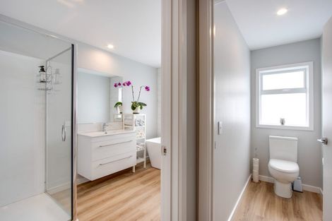 Photo of property in 18 Arrow Place, Te Awa, Napier, 4110