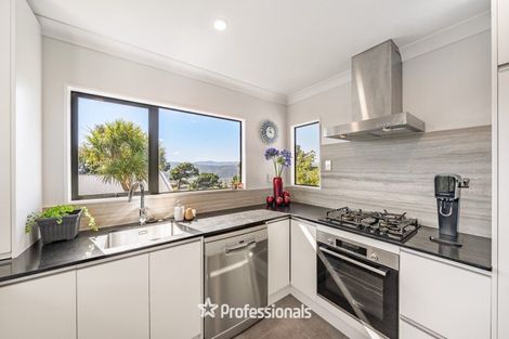 Photo of property in 181 Tirohanga Road, Tirohanga, Lower Hutt, 5010