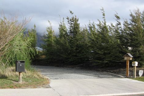Photo of property in 5 Baker Grove, Wanaka, 9305