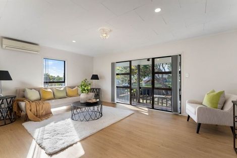 Photo of property in 113 Finlayson Avenue, Clendon Park, Auckland, 2103