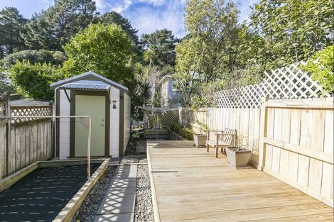 Photo of property in 29 Edinburgh Terrace, Berhampore, Wellington, 6023