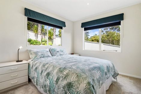 Photo of property in 7 Bushglen Court, Browns Bay, Auckland, 0630
