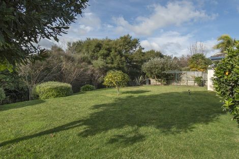 Photo of property in 27 Lysaght Place, Welcome Bay, Tauranga, 3112