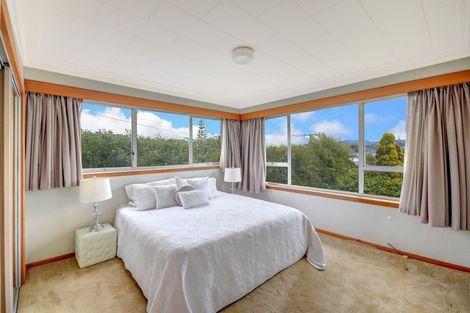 Photo of property in 50 Glendevon Place, Vauxhall, Dunedin, 9013