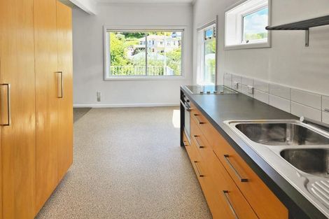 Photo of property in 3 Clyde Road, Bluff Hill, Napier, 4110