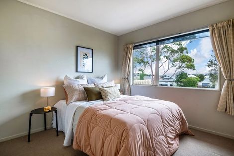 Photo of property in 1/44 Barbados Drive, Unsworth Heights, Auckland, 0632