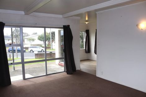 Photo of property in 2/23 Claymore Street, Manurewa, Auckland, 2102