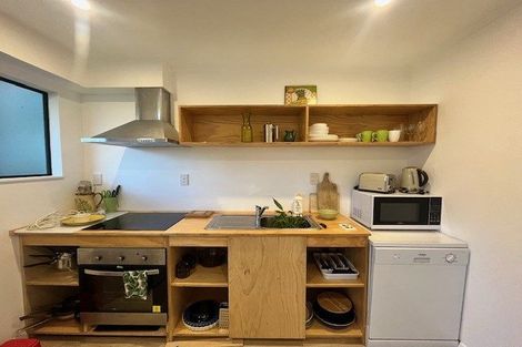 Photo of property in 16 Corlett Road, Plimmerton, Porirua, 5026