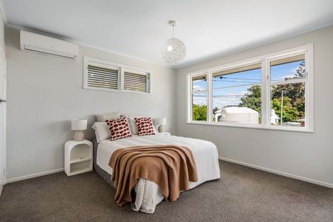 Photo of property in 35 Tampin Road, Hillpark, Auckland, 2102