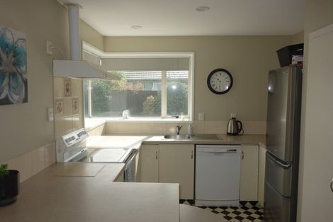 Photo of property in 5 Topham Lane, Hornby, Christchurch, 8042