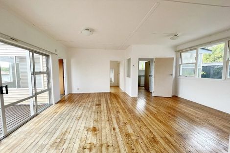 Photo of property in 31 Newhaven Terrace, Mairangi Bay, Auckland, 0630