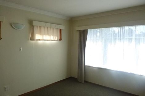 Photo of property in 212 Waiwhetu Road, Waterloo, Lower Hutt, 5011