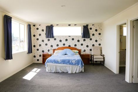 Photo of property in 15 Dalmeny Street, Oamaru North, Oamaru, 9400