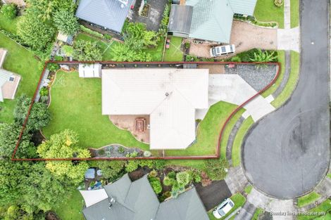 Photo of property in 4 Hereford Place, Grandview Heights, Hamilton, 3200