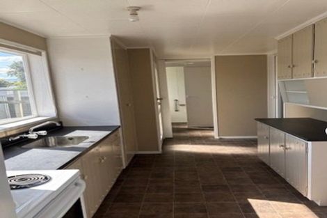 Photo of property in 17 Burns Street, Dannevirke, 4930