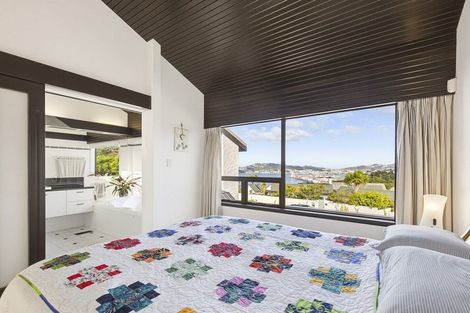Photo of property in 68a Rama Crescent, Khandallah, Wellington, 6035