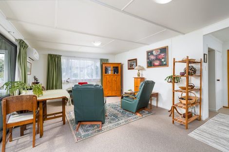 Photo of property in 8 Moorhouse Street, Waimate, 7924