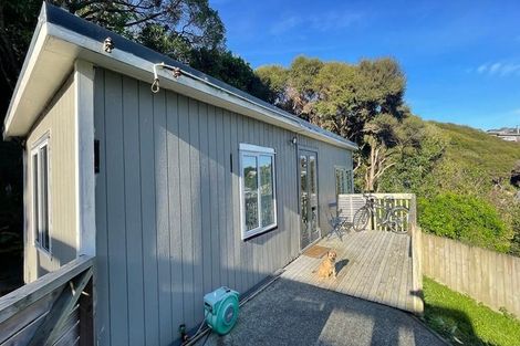 Photo of property in 6a Kiriwai Road, Paremata, Porirua, 5024