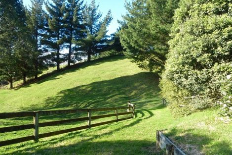 Photo of property in 20 Derham Road, Te Horo, Otaki, 5581