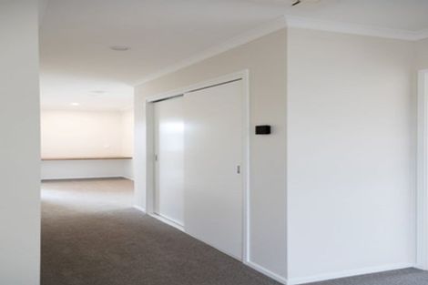 Photo of property in 8 Henui Street, Strandon, New Plymouth, 4312