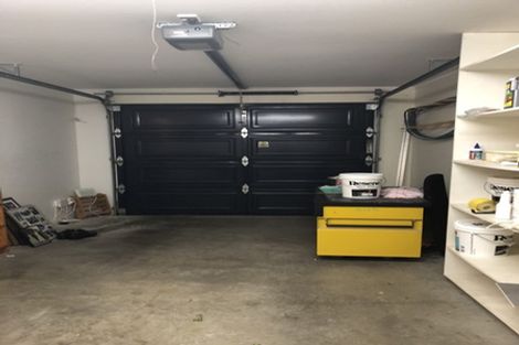 Photo of property in 18 Futuna Close, Karori, Wellington, 6012