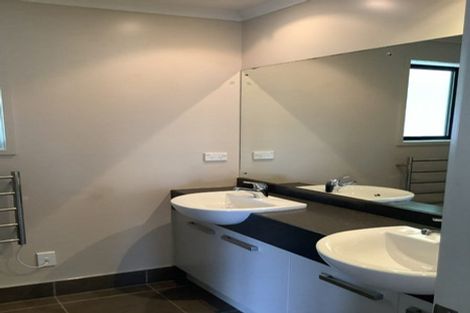 Photo of property in 52 Potter Road, Dairy Flat, Albany, 0792