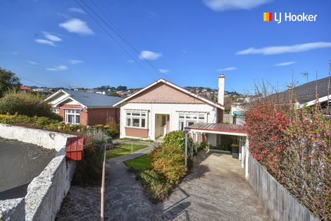 Photo of property in 204 Musselburgh Rise, Andersons Bay, Dunedin, 9013