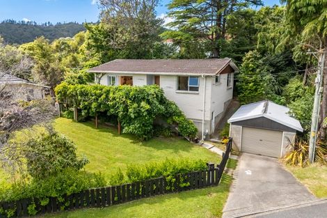 Photo of property in 1a Wyndham Road, Pinehaven, Upper Hutt, 5019